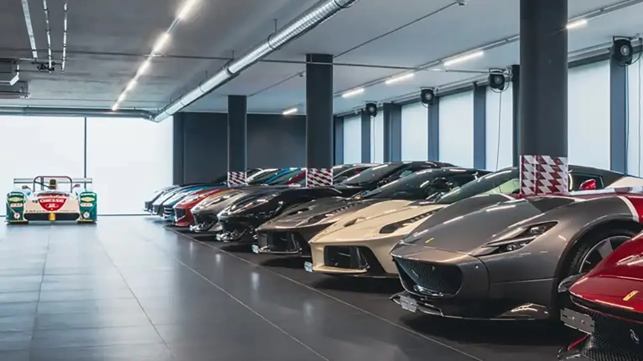 Аукцион, от которого шумел весь мир: загадочный коллекционер устроил распродажу на 13,2 млрд