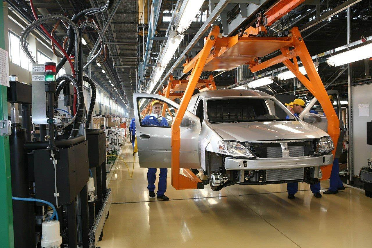 АвтоВАЗ возобновил пятидневную рабочую неделю АвтоВАЗ возобновил пятидневную рабочую неделю