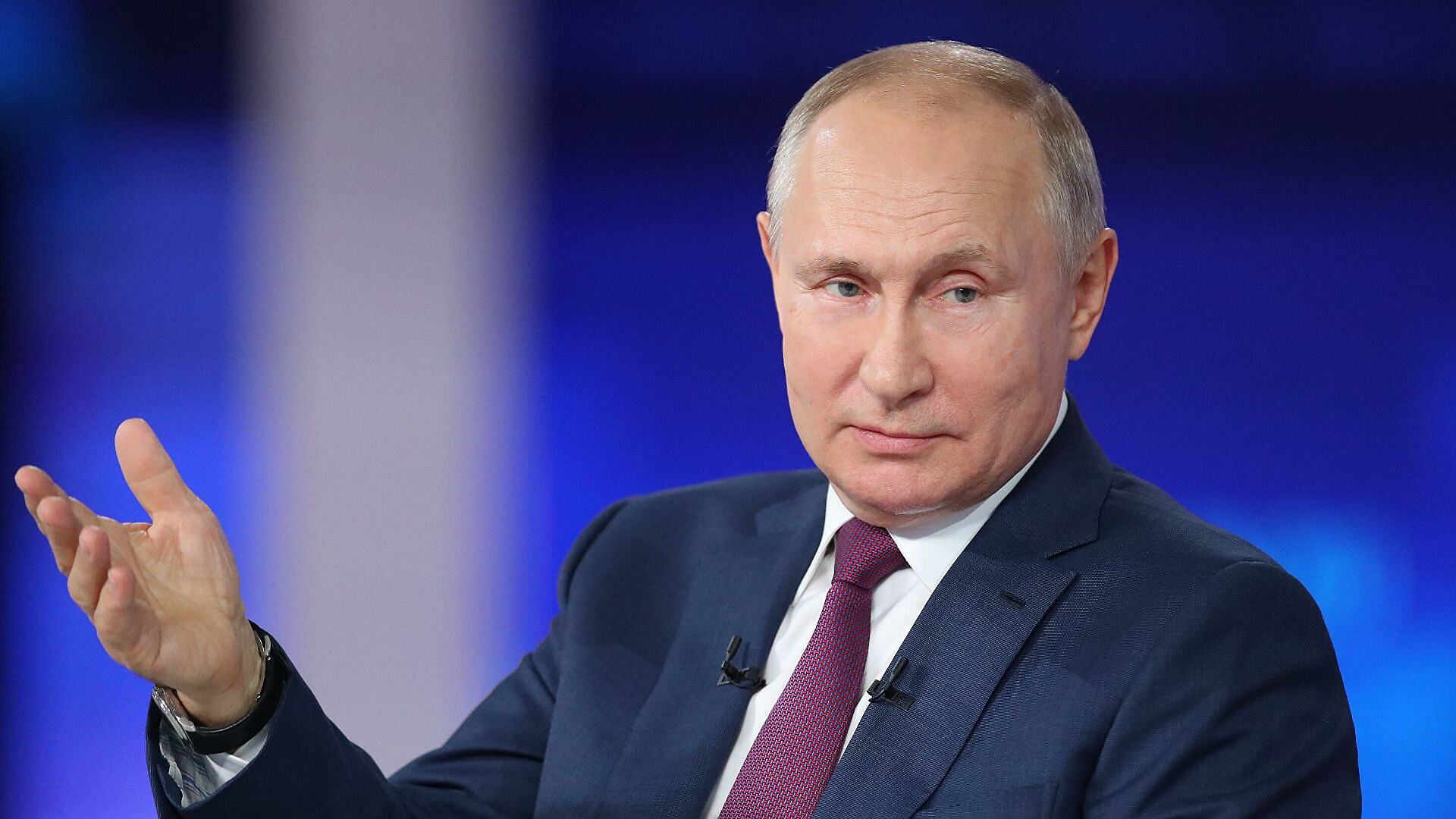 Путин поручил «утихомирить» цены на российское авто