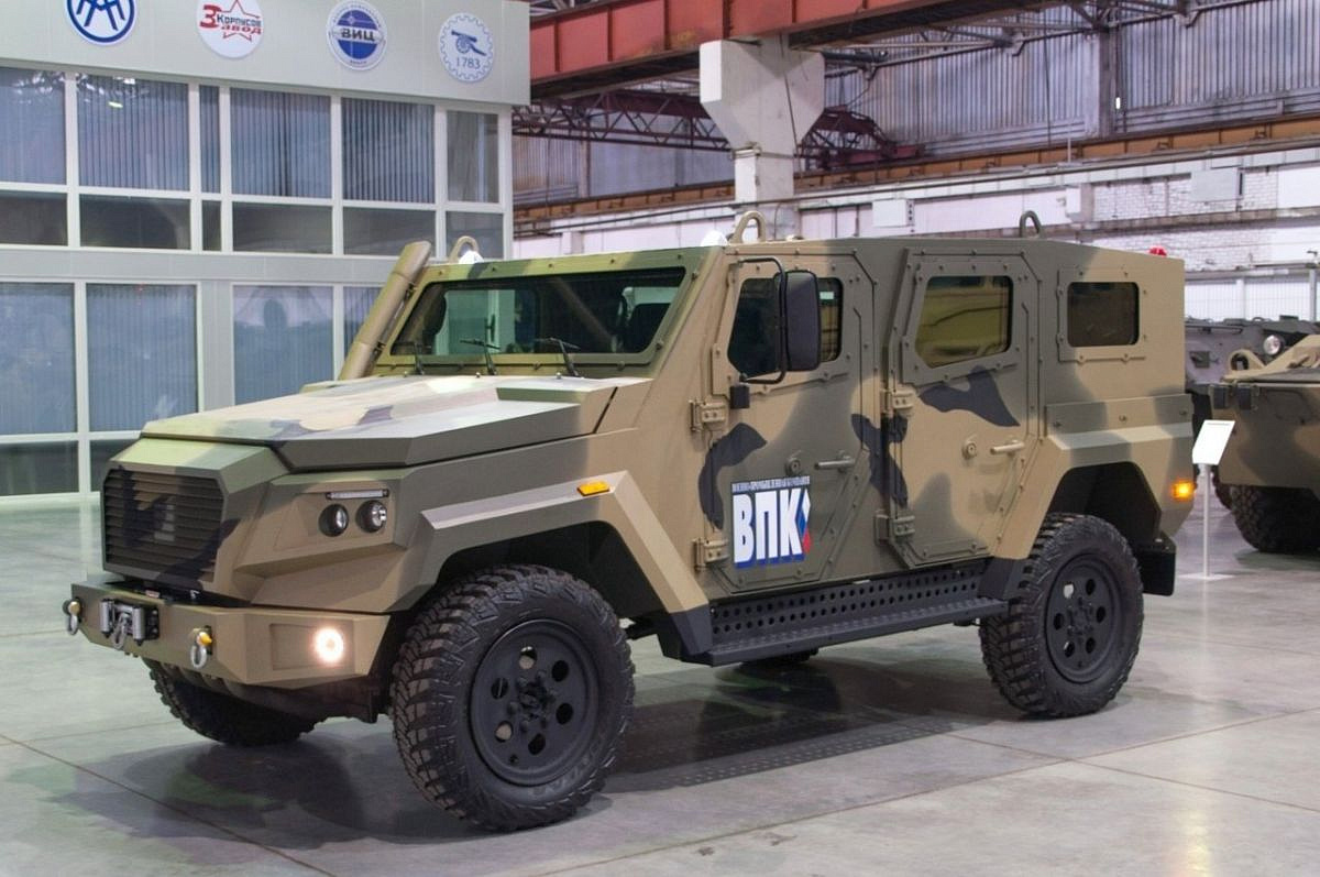 В России создадут аналог Land Cruiser В России создадут аналог Land Cruiser
