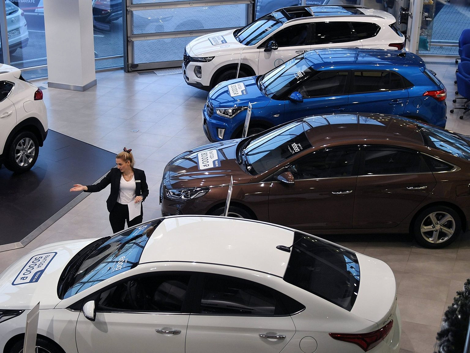 В России автомобиль скоро станет роскошью В России автомобиль скоро станет роскошью