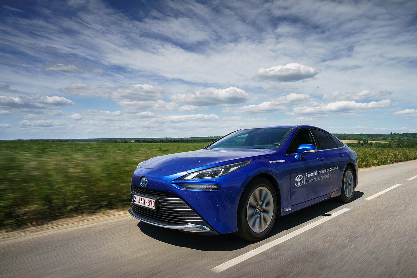 Рекорд по пробегу на водороде установила Toyota Mirai Рекорд по пробегу на водороде установила Toyota Mirai