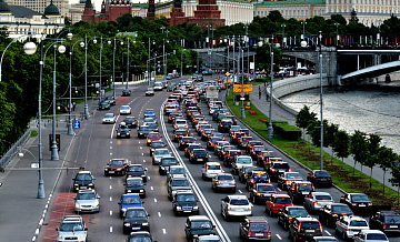 Москва возглавляет рейтинг регионов с наибольшим числом зарегистрированных легковых автомобилей